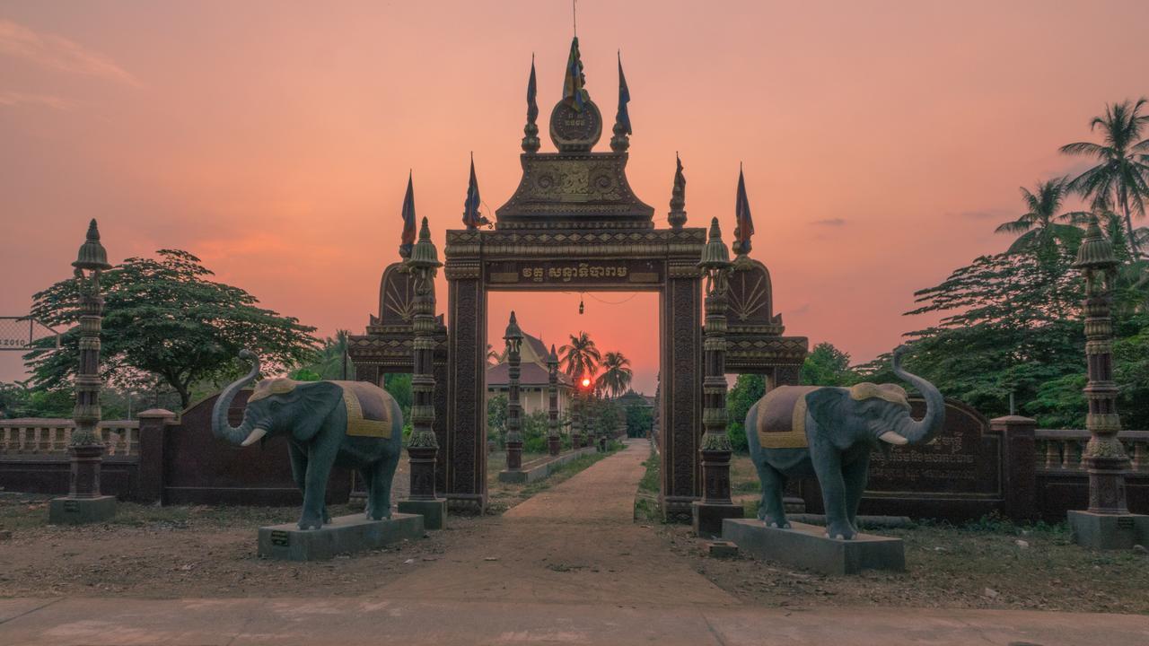 Soriyabori Resort Kratie Exterior photo